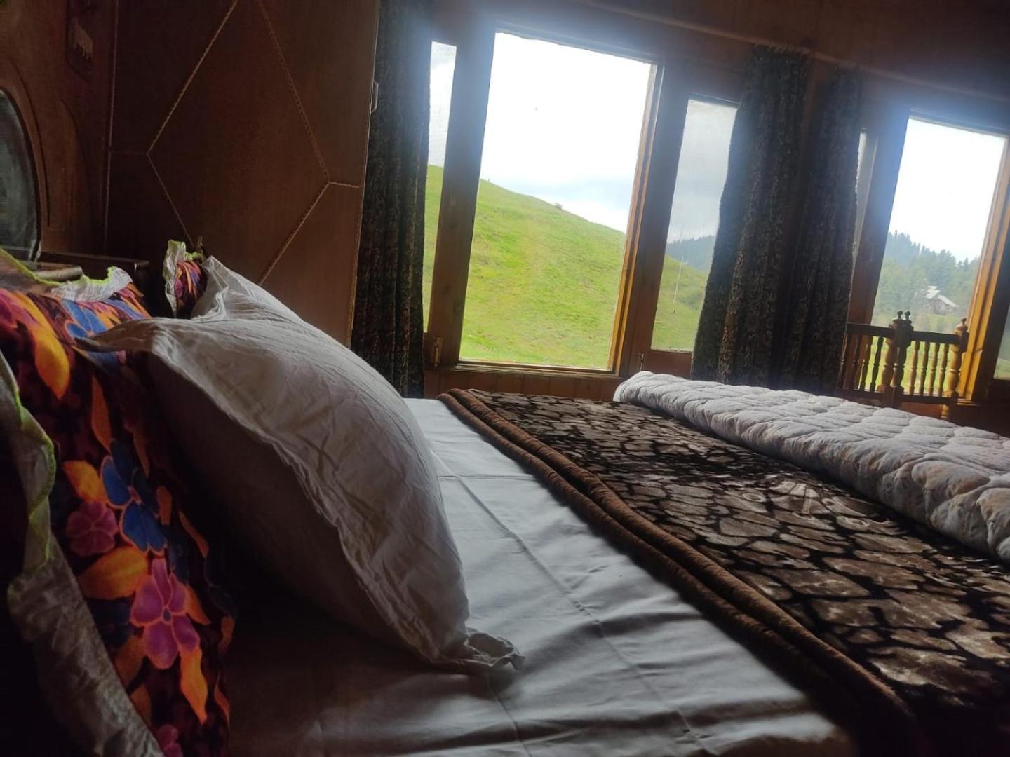 Roseland Cottage , 굴마르그 외부 사진